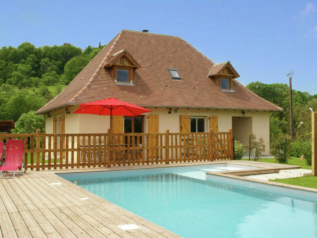 Modern Holiday Home With Private Pool Loubressac Εξωτερικό φωτογραφία
