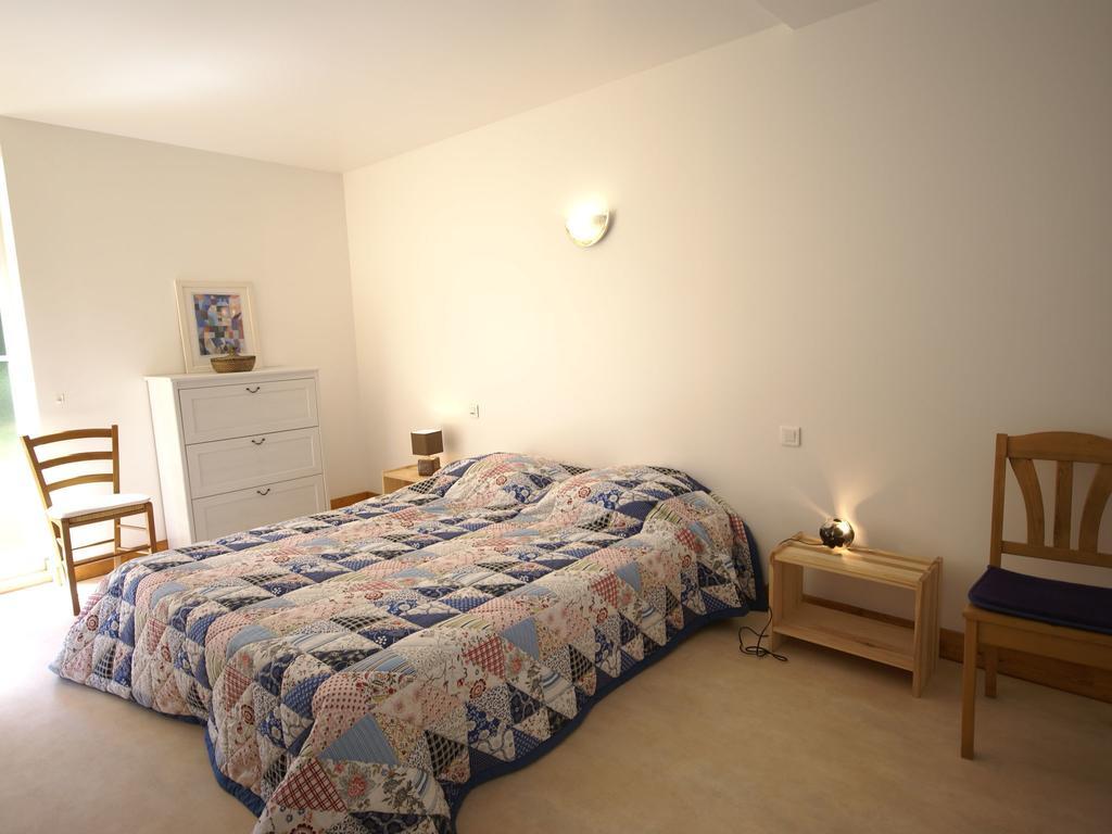 Modern Holiday Home With Private Pool Loubressac Δωμάτιο φωτογραφία